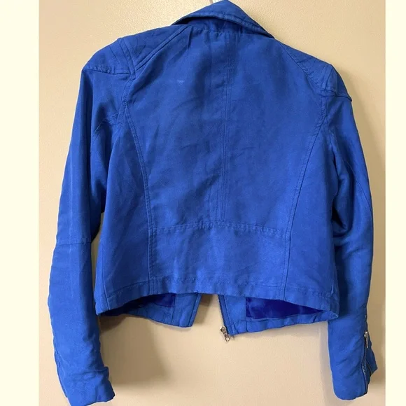 Jacket - Picture 2 of 2